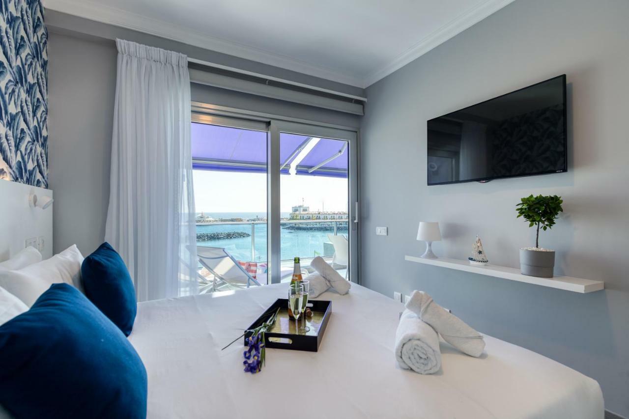 Teresita Mogamar Beachfront Puerto De Mogan Exteriör bild